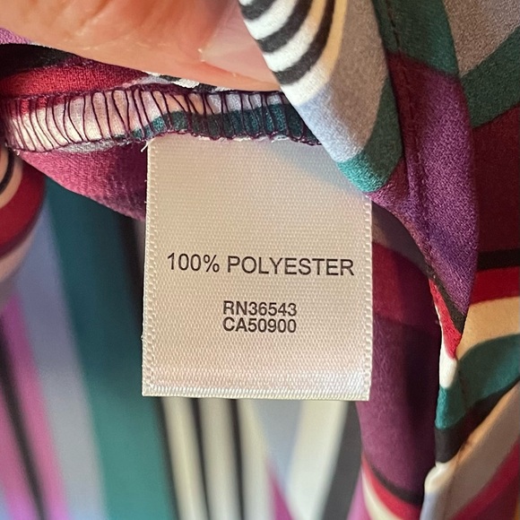 Van Heusen Sleeveless Top - Picture 4 of 6